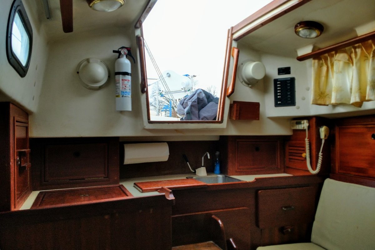 1985 Cape Dory Cape Dory 26 in MD